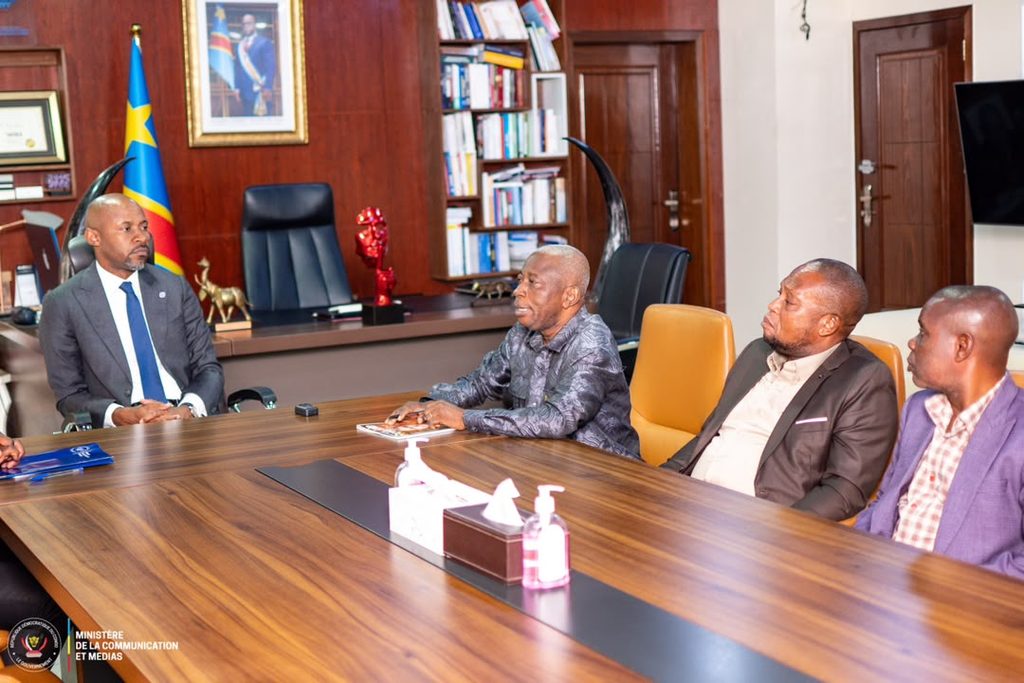 MÉDIAS EN RDC: Patrick muyaya katembwe RÉAFFIRME l' engagement du GOUVERNEMENT. whatsapp image 2026 08 26 at 01.51.09 (1)